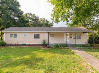 123 Sunset Dr, Clover, SC 29710
