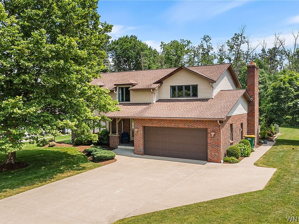1st image of 8187 Roseville Ln