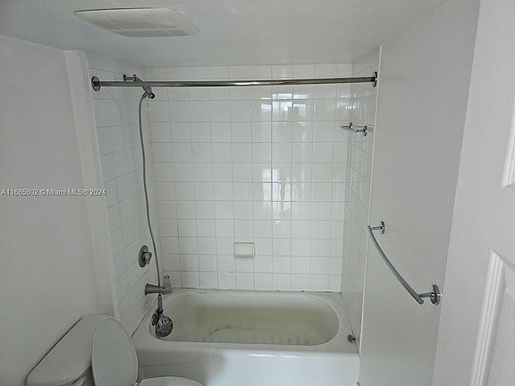 5th image of 3000 Coral Way APT 704