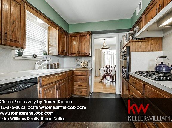 4th image of 733 James Dr