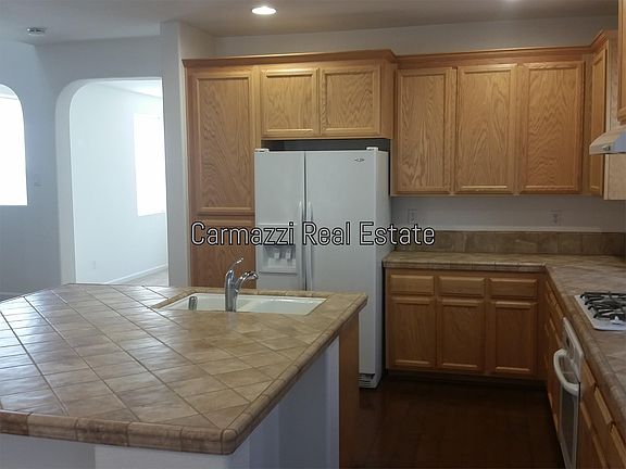 2nd image of 2521 Aimonetti Ave