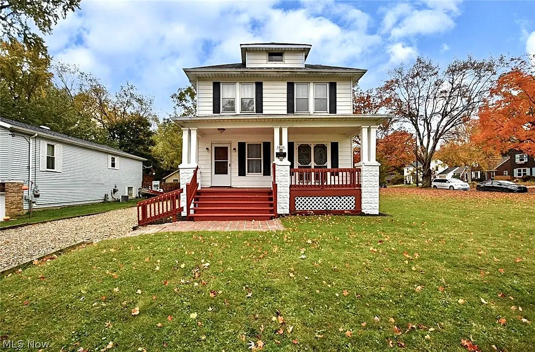 1031 W Spruce Ave photo 1