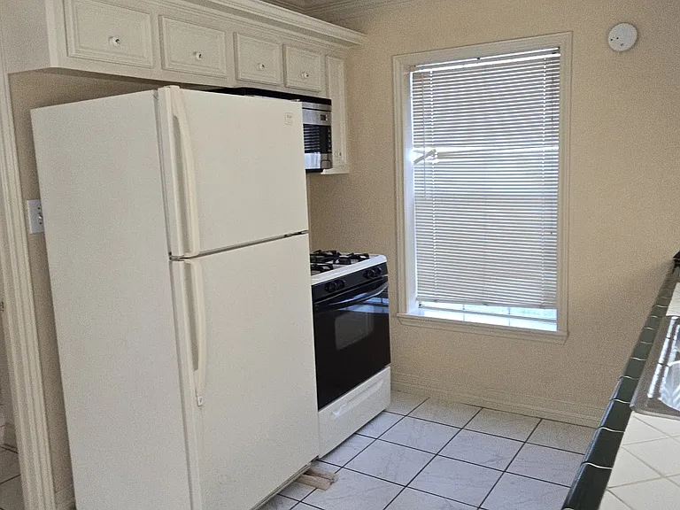 924 Kelley St #B — Photo 4
