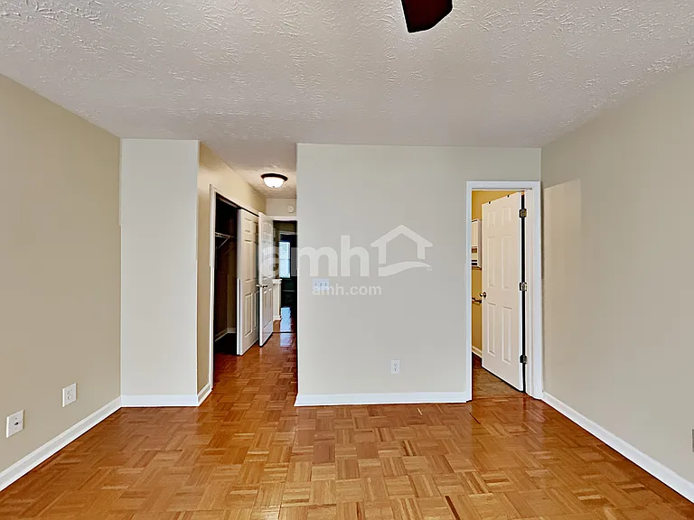 3271 Avensong Village Cir — Photo 11
