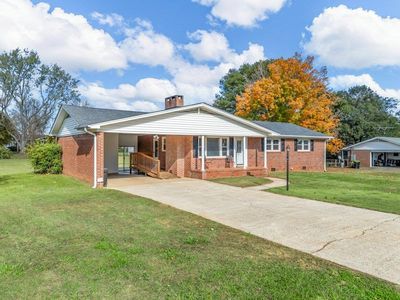 101 Pinewood Dr, Lyman, SC, 29365