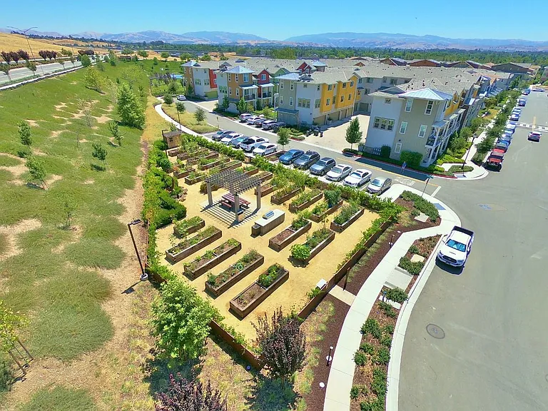 740 Tranquility Cir #2 — Photo 38