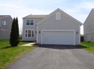 2757 Providence Ln, Montgomery, IL 60538