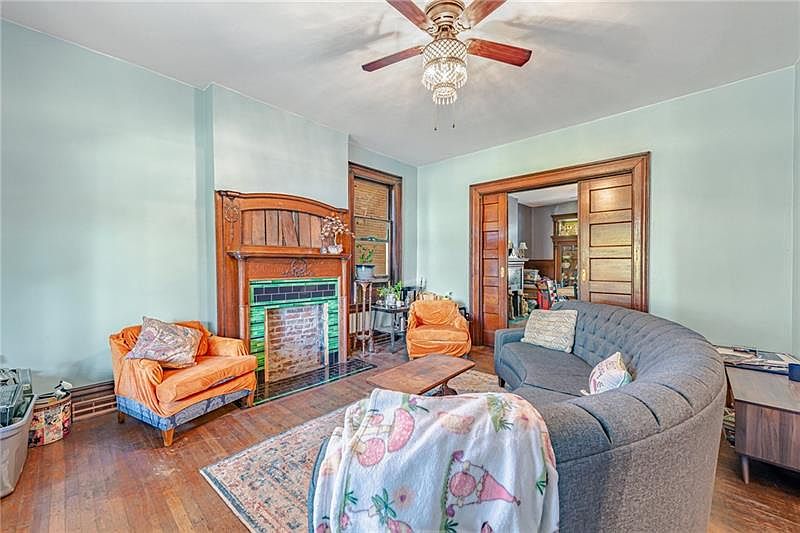 1302 Singer Pl, Pittsburgh, PA 15221 Zillow