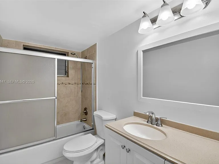 1710 NE 191st St #206 — Photo 20