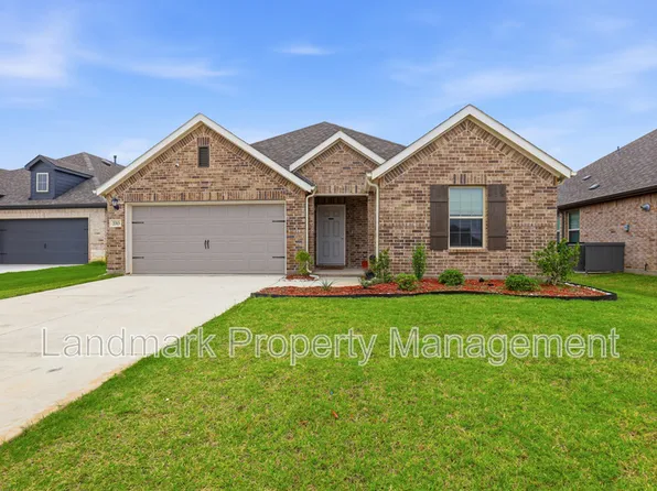 3313 Redbud Flower Trail Pr, Venus, TX 76084
