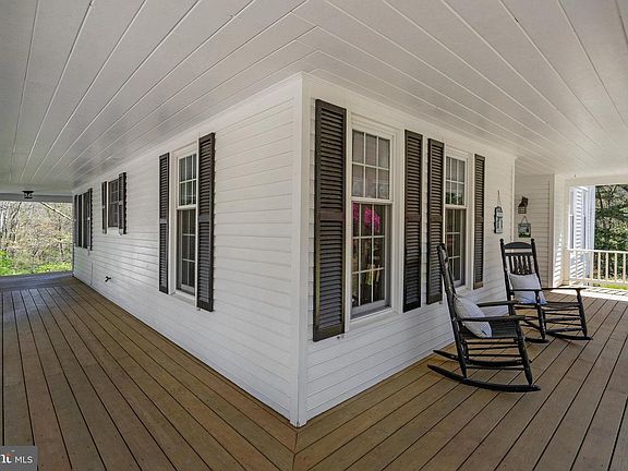 5th image of 10200 Yellow Pine Dr