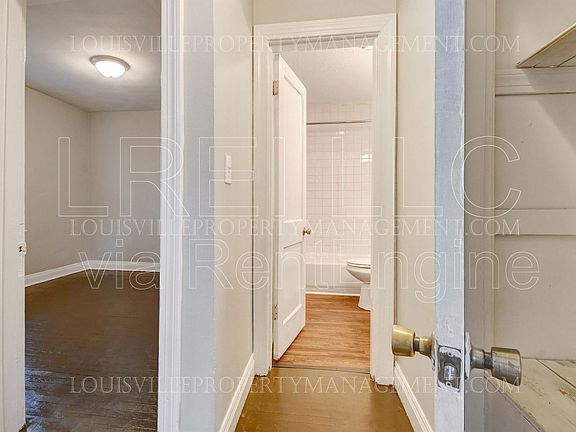 3rd image of 3819 Alford Ave
