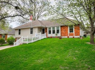 1105 NE 97th St, Kansas City, MO 64155