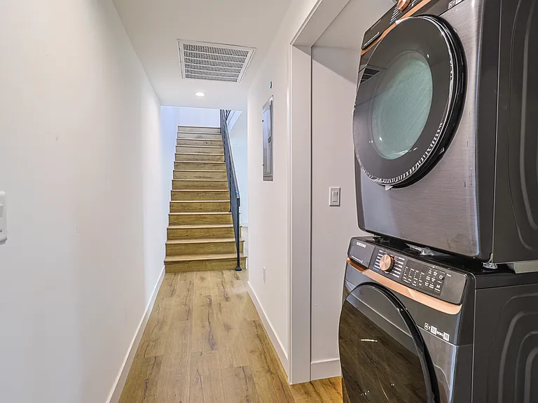 6224 Banner Ave — Photo 10