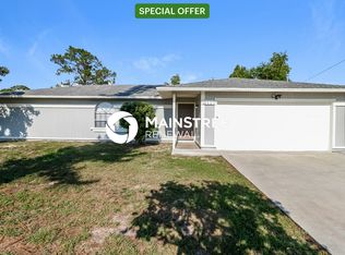 3117 NE 6th Ave, Cape Coral, FL 33909