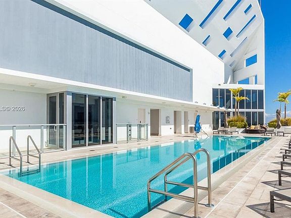 2nd image of 1300 Brickell Bay Dr APT 1805