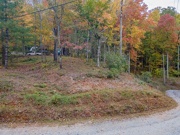 3rd image of 1091 Muskrat Valley Ln