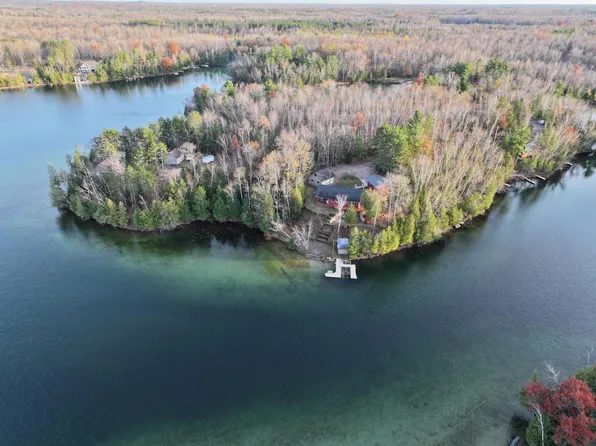 16195 Peninsula LANE, Mountain, WI 54149