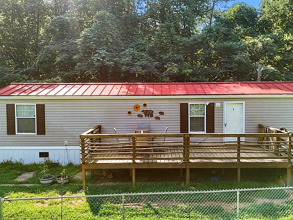 2nd image of 2199 Stoneview Way