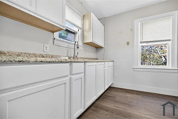 16701 Raymond St — Photo 15