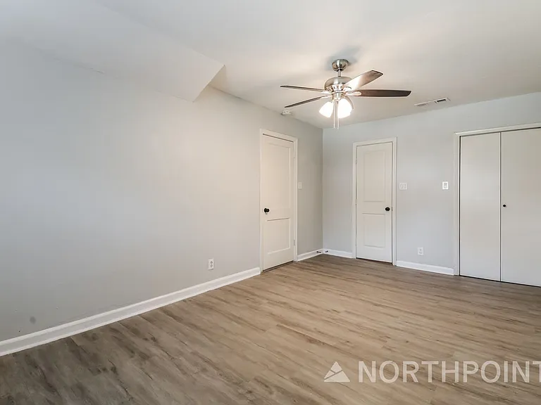 2118 Norwood Dr — Photo 10