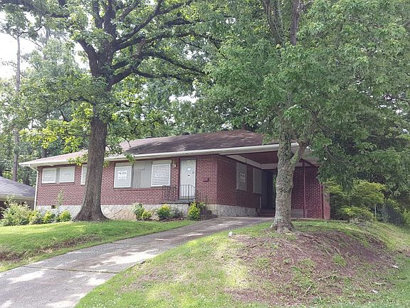 3rd image of 761 Pine Valley Dr