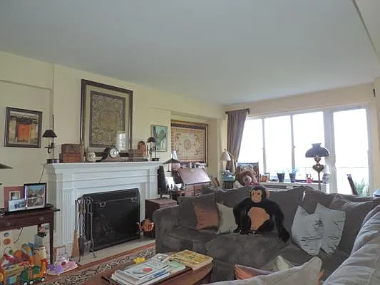 Rented by essential NEW YORK Real Estate | media 31