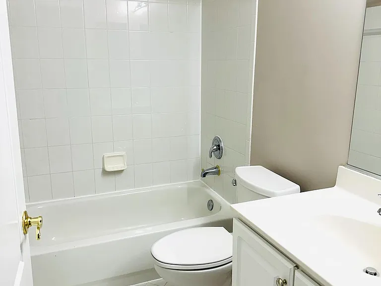 1005 Grand Oak Way — Photo 14