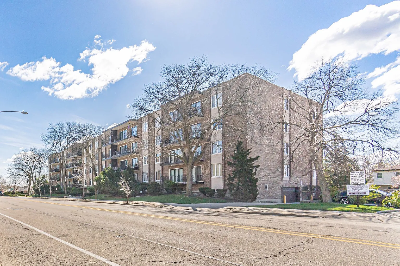 5501 Lincoln Ave Unit 508 photo 1