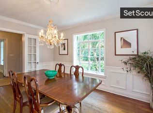 3975 Leafy Way, Miami, FL 33133