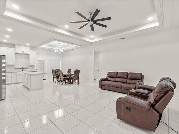 2nd image of 23232 Verde Ave