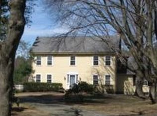 17 Washington St, Boxford, MA 01921