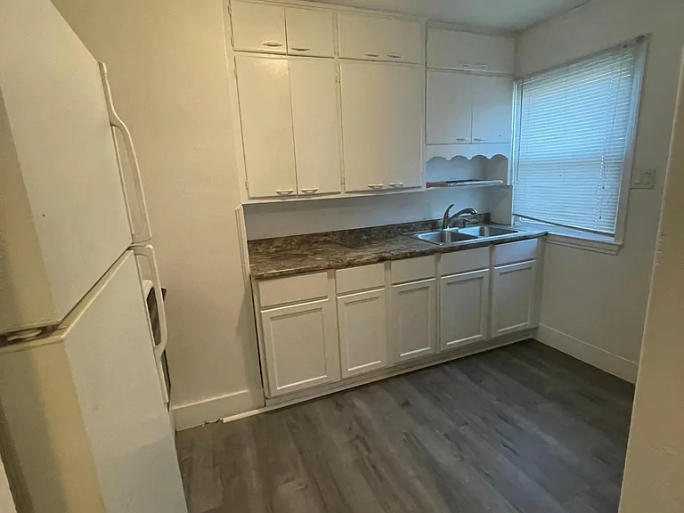 3636 English Ave — Photo 12