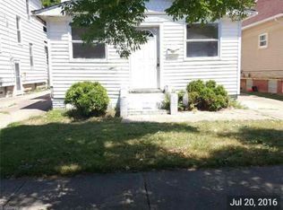 3714 Mapledale Ave, Cleveland, OH
