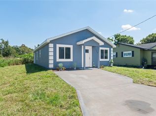 7613 16th St E, Sarasota, FL 34243