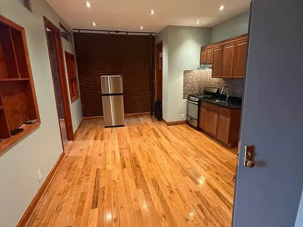 397 Smith Street image 1 of 8