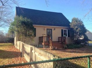 220 Lawrence Rd, Salem, NH 03079