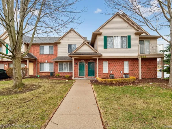 45555 Hidden View Ct #6, Utica, MI 48315