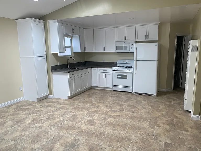 8804 Orchard Ave #8806-3/4 — Photo 7