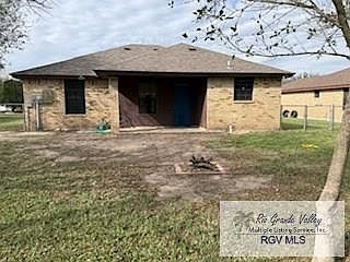 4th image of 133 Park Ln E