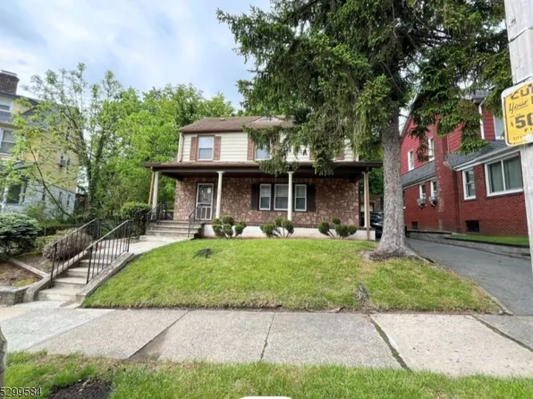 57 Wayne Ave, East Orange City, NJ 07018