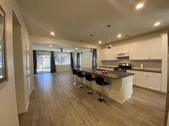 5th image of 18299 Laurel Cherry Ln