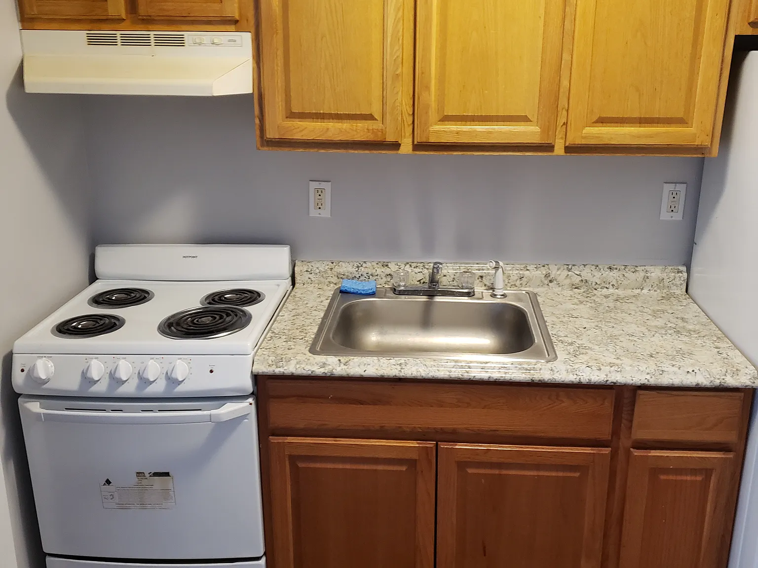 Studio, 500 sqft, $990 — Photo 2