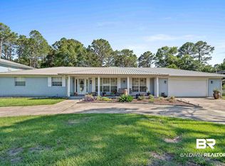 935 E Canal Dr, Gulf Shores, AL 36542