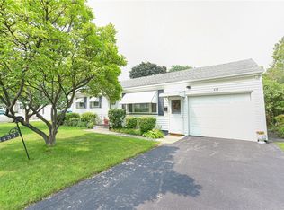459 Newbury St, Rochester, NY 14615