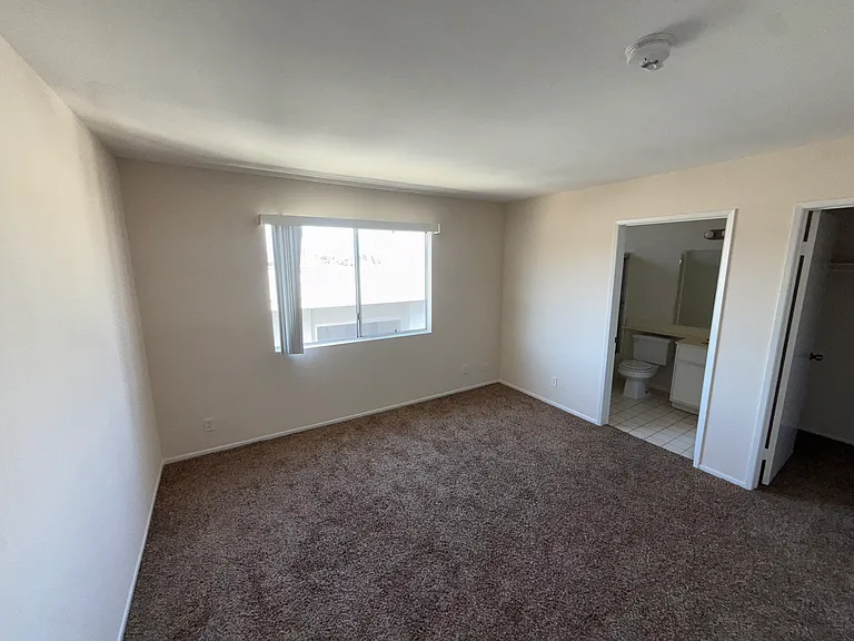 3125 S Canfield Ave #106 — Photo 4
