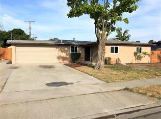 1505 Rodgers Rd, Hanford, CA 93230