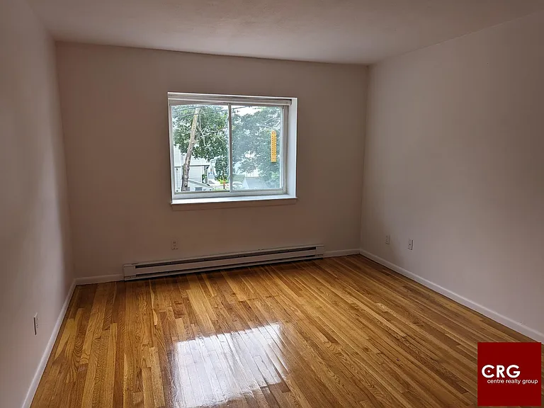 524-526 Highland Ave #11A — Photo 9