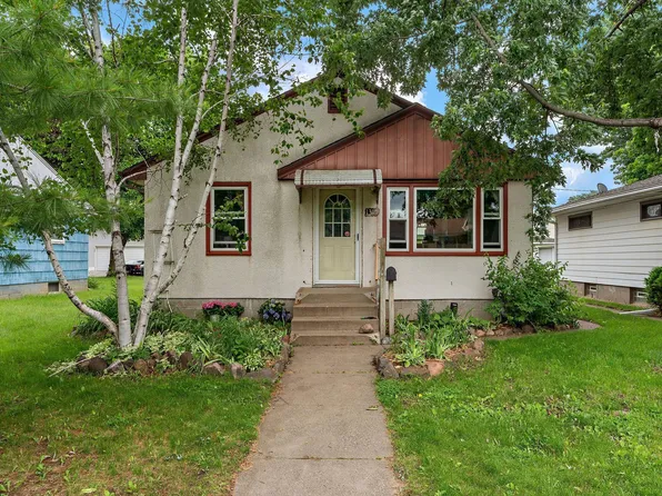 1319 6th Ave S, South Saint Paul, MN 55075