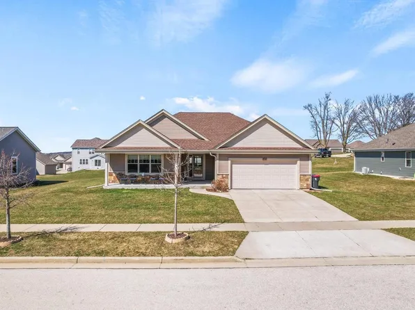 408 Conservancy DRIVE, Johnson Creek, WI 53038